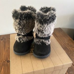 Calistoga Baby Girl Boots Size 6